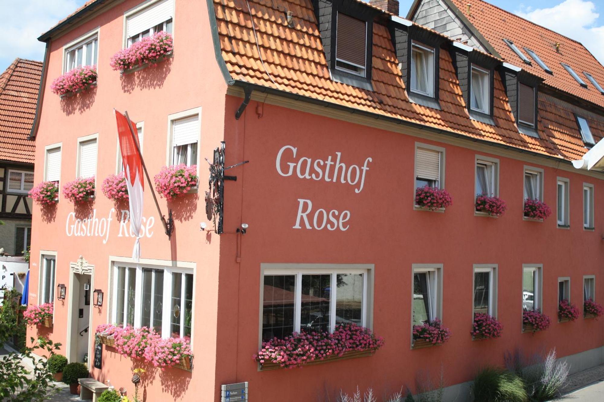 Dorfgasthof Zur Rose Obereisenheim Exterior foto