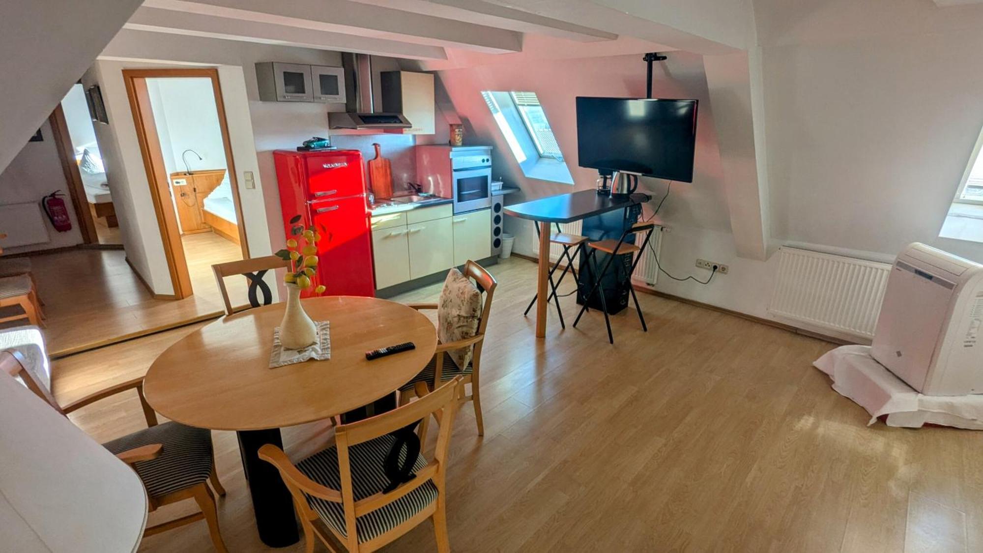 Dorfgasthof Zur Rose Obereisenheim Zimmer foto